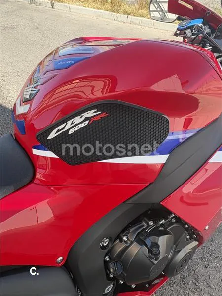 Honda CBR600RR - Vista 9