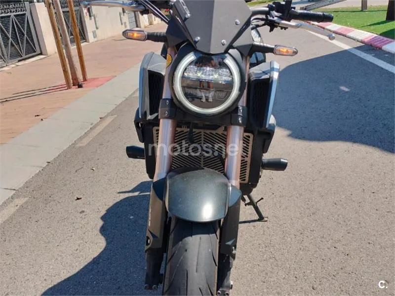 Honda CB650R 5800 € 2019 Tarragona - 1
