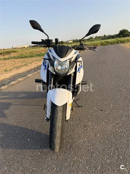Suzuki GSX-S750 - Vista 4