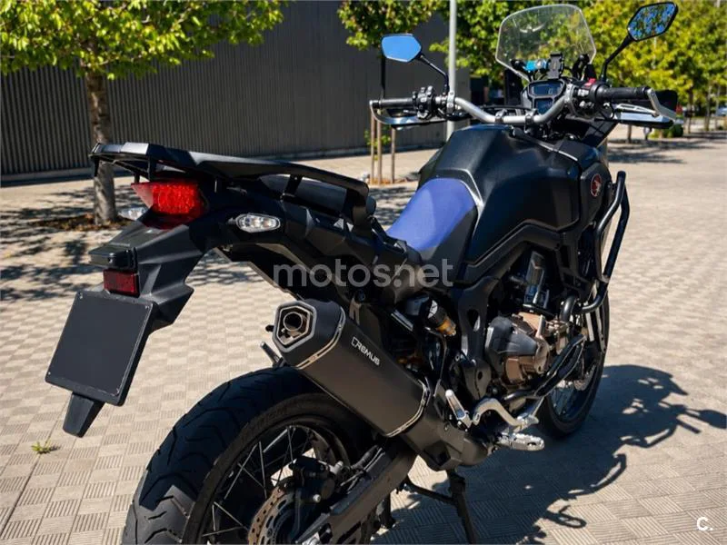 Honda CRF1000L Africa Twin - Vista 3