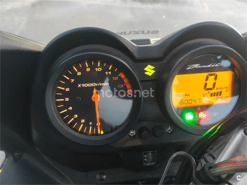 Suzuki Bandit 650S - Vista 5