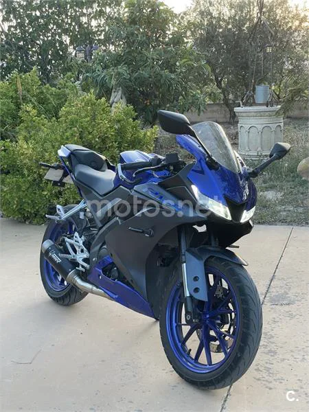 Yamaha YZF-R125 - Vista 4