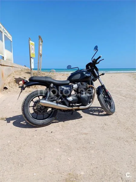 Triumph Street Cup 3999 € 2018 Castellón - 1