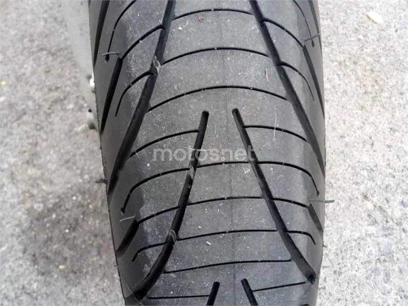 BMW R 850 R - Vista 4
