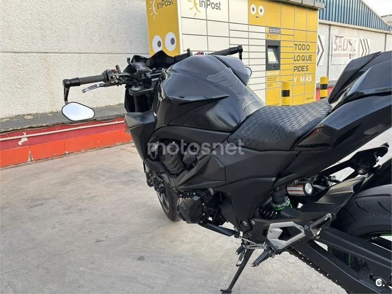 Kawasaki Z800 - Vista 3