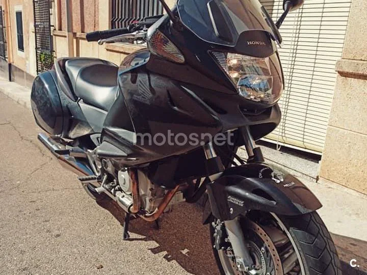 Honda NT700V Deauville - Vista 3