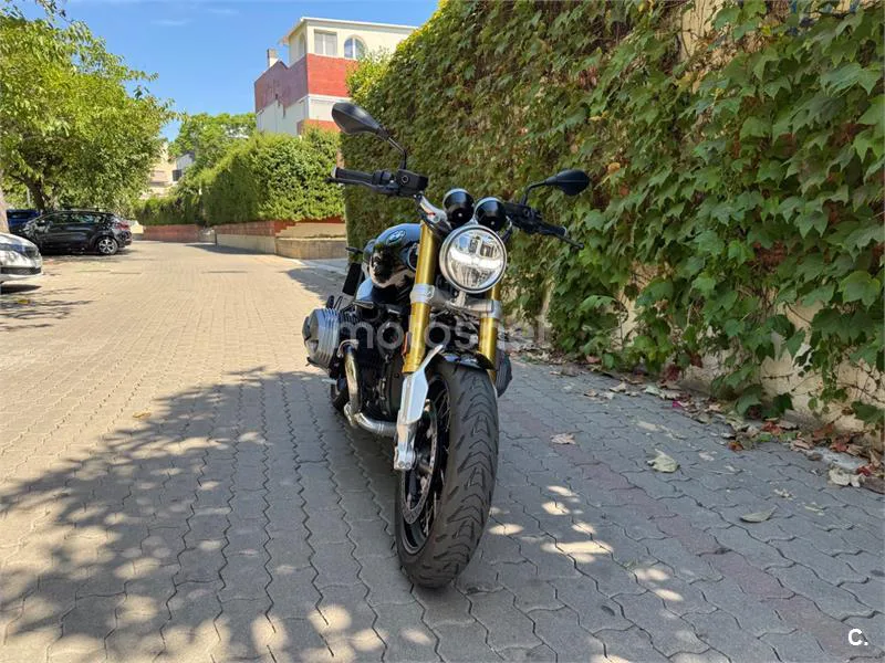 BMW R nineT - Vista 5