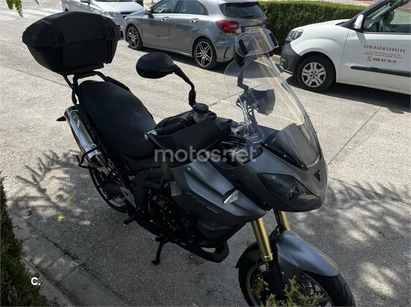 Triumph Tiger 1050 SE - Vista 4