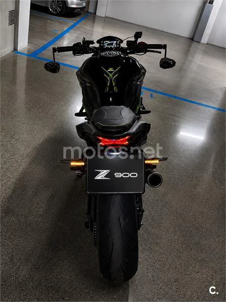 Kawasaki Z900 - Vista 7
