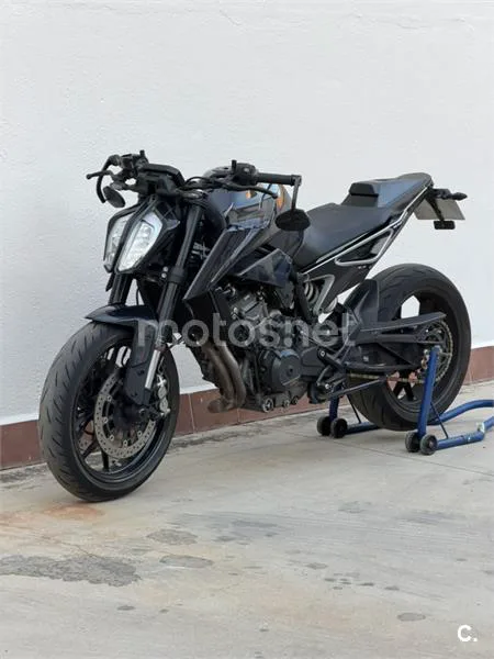 KTM 790 Adventure - Vista 6