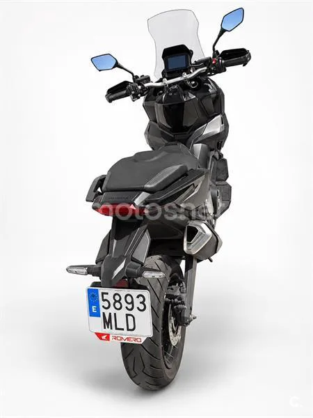 Honda X-ADV - Vista 4