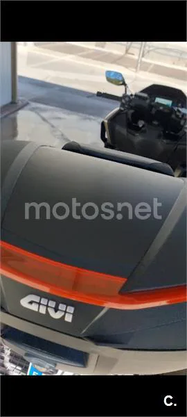 Honda Forza 750 - Vista 6