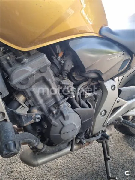 Honda CB600F Hornet - Vista 4