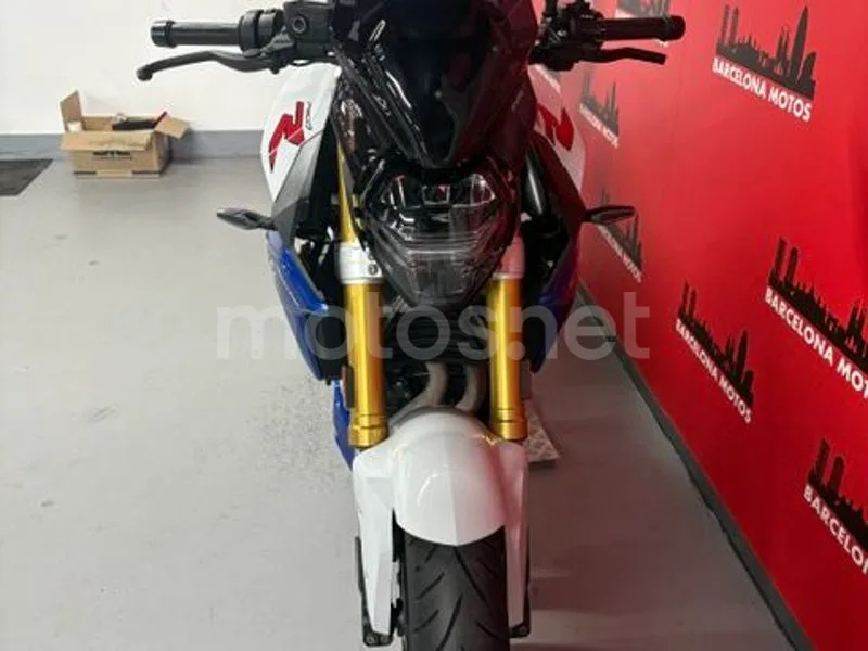 BMW F 900 R - Vista 6