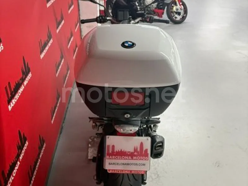 BMW F 900 R - Vista 8