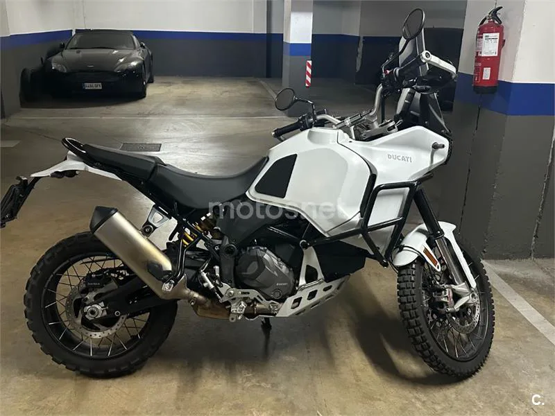 Ducati DesertX 10.900 € 2023 Madrid - 1