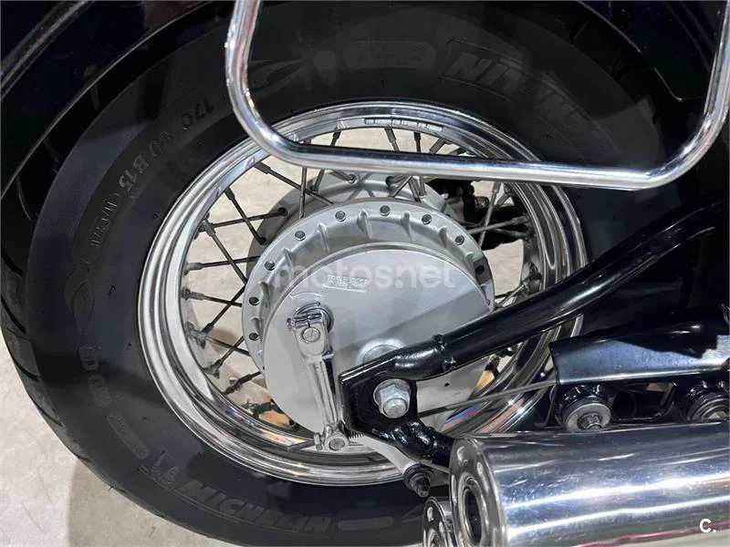 Suzuki Intruder C800 - Vista 40