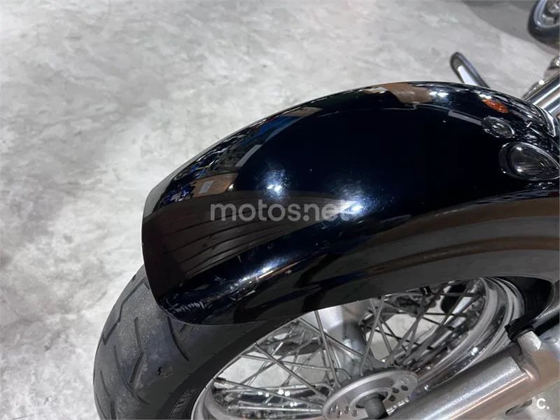 Suzuki Intruder C800 - Vista 51