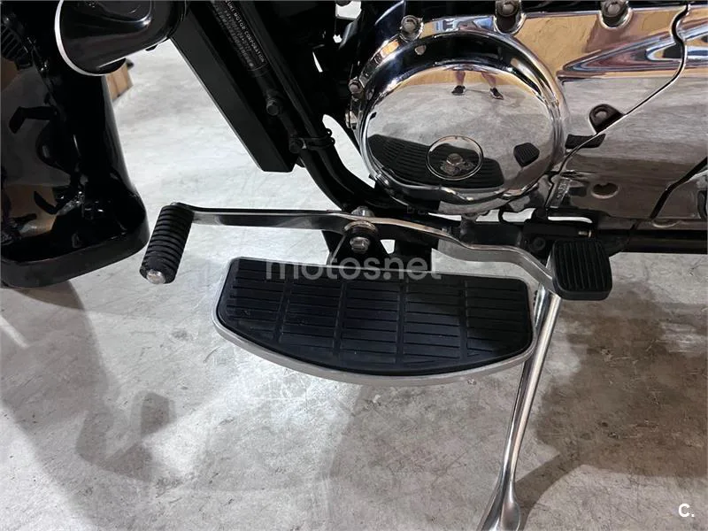 Suzuki Intruder C800 - Vista 61