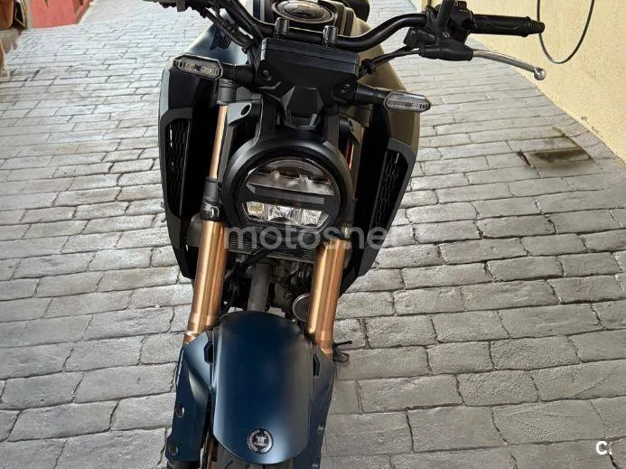 Honda CB125R 3800 € 2024 Barcelona - 1