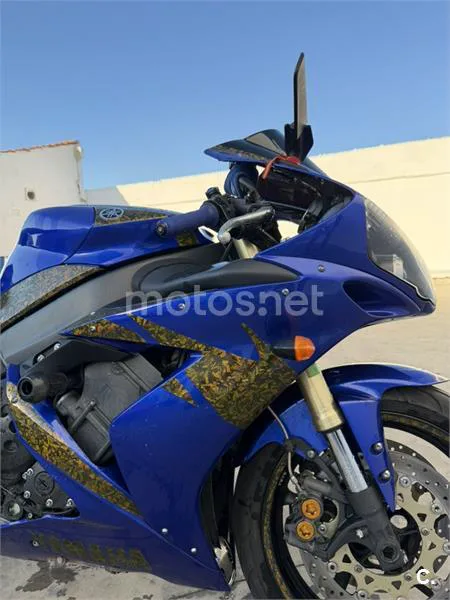 Yamaha YZF-R1 6500 € 2005 Badajoz - 2