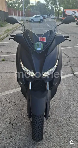 Yamaha XMAX 300 4495 € 2021 Madrid - 1