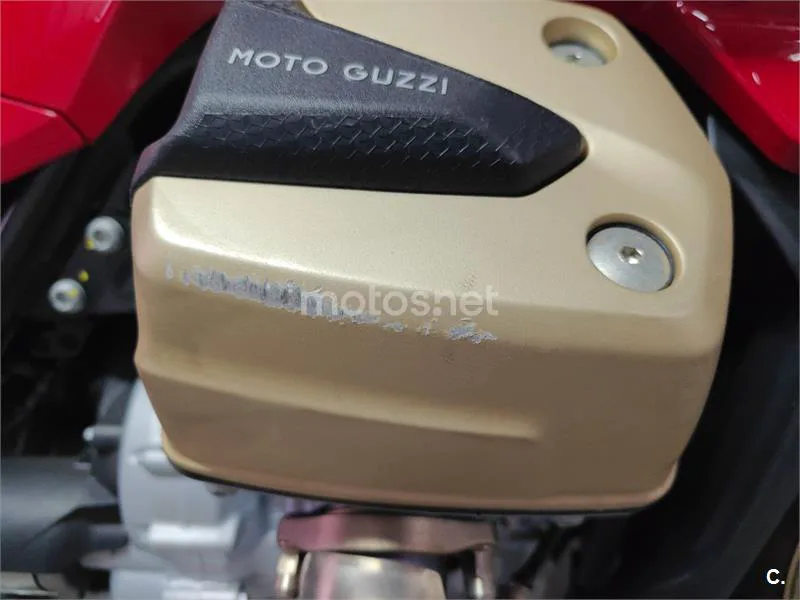 Moto Guzzi V100 Mandello - Vista 11