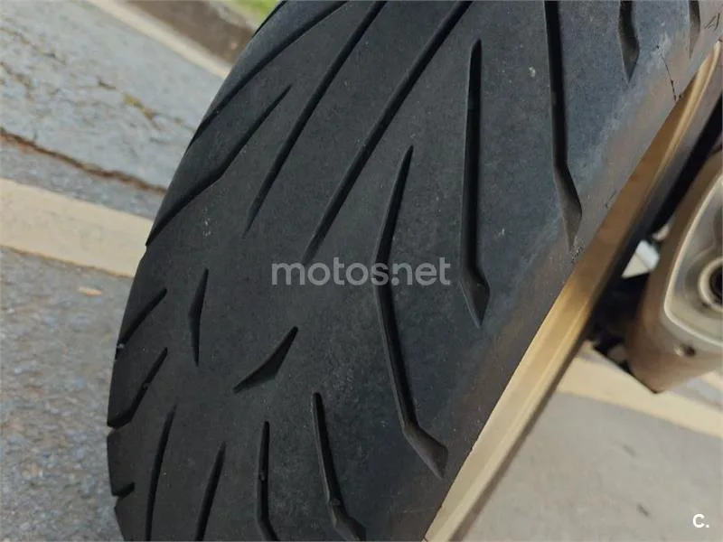 Moto Guzzi V100 Mandello - Vista 10