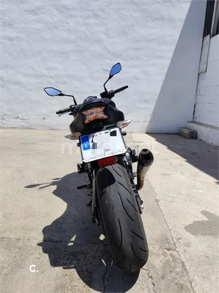 Kawasaki Z900 - Vista 3