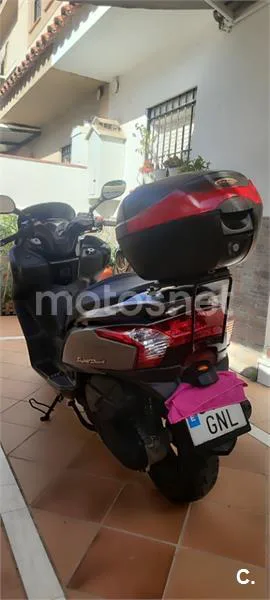Kymco Grand Dink 125 - Vista 6