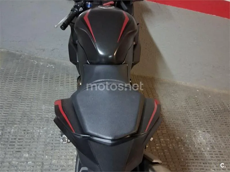 Honda CBR500R - Vista 6