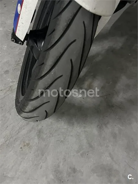 BMW G 310 R - Vista 5
