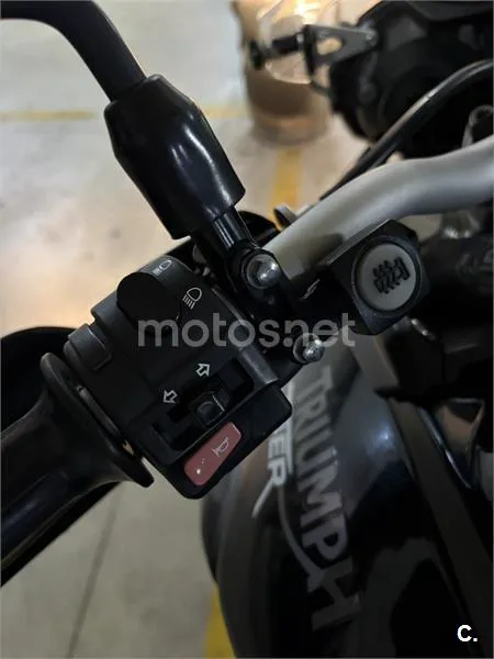 Triumph Tiger 800 4450 € 2012 Barcelona - 2