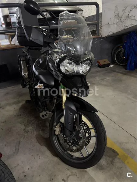 Triumph Tiger 800 - Vista 6