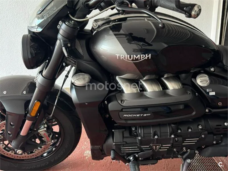 Triumph Rocket 3 - Vista 6