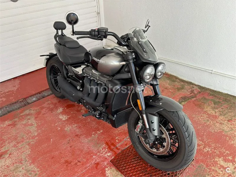 Triumph Rocket 3 - Vista 9