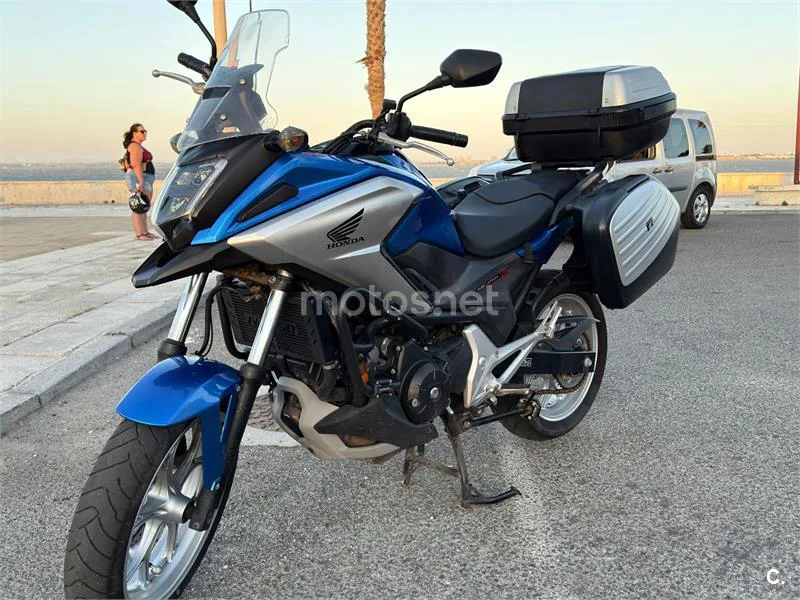 Honda NC750X - Vista 5