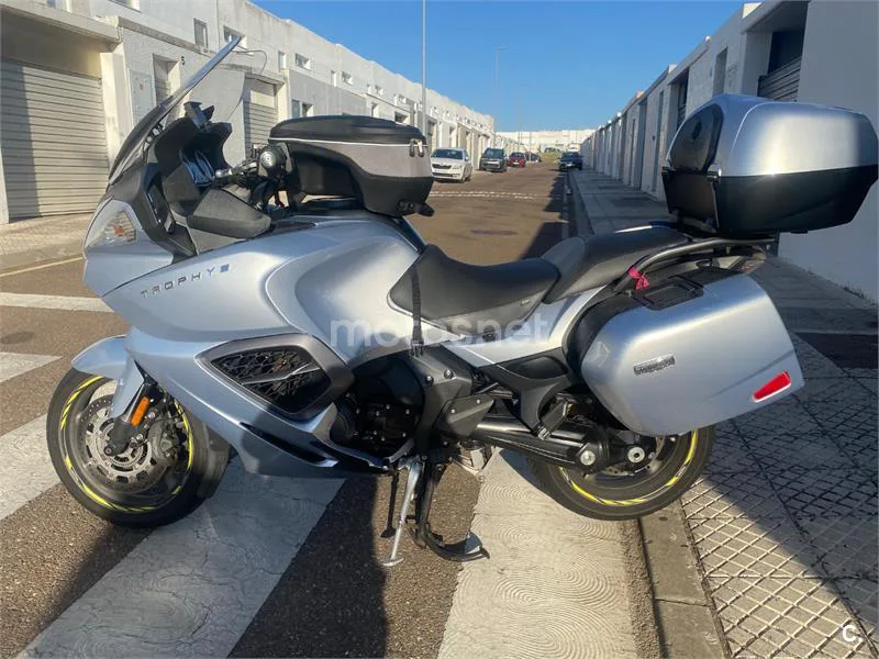 Triumph Trophy SE 7000 € 2014 Badajoz - 1
