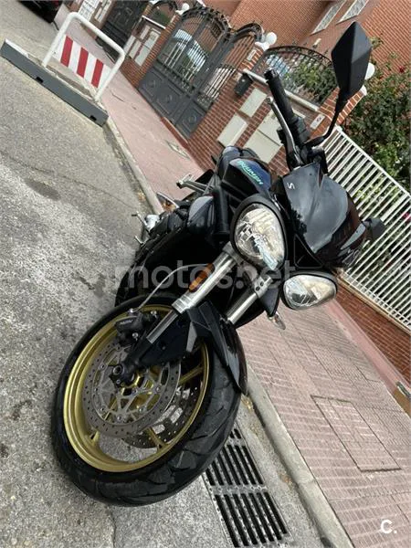 Triumph Street Triple 6800 € 2020 Madrid - 1