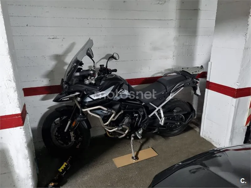 Triumph Tiger 900 - Vista 4