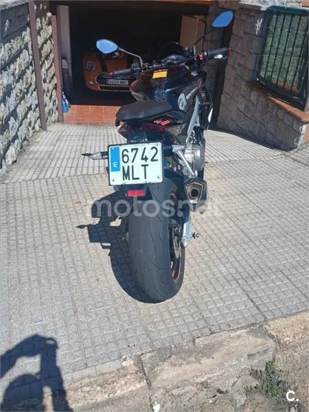 Aprilia Tuono 660 - Vista 4