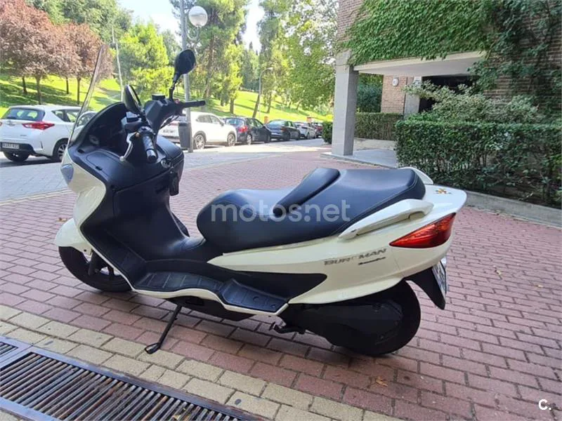 Suzuki Burgman 200 2500 € 2011 Madrid - 2