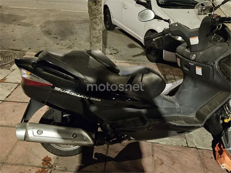 Suzuki Burgman 200 - Vista 4