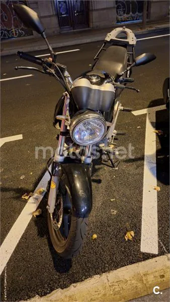 Honda CBF250 - Vista 14