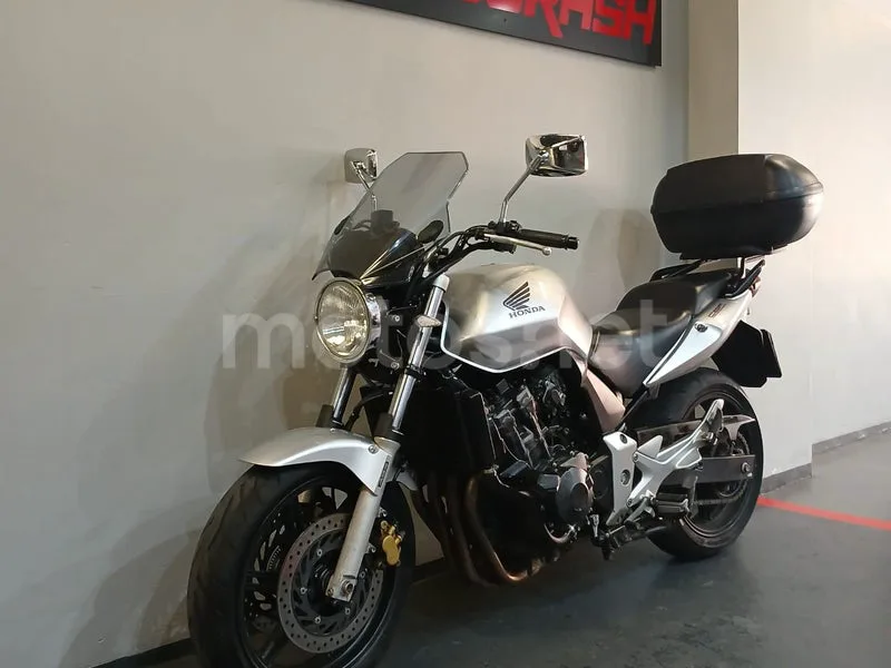 Honda CBF600N - Vista 6