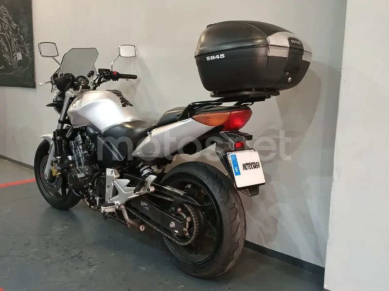Honda CBF600N - Vista 7