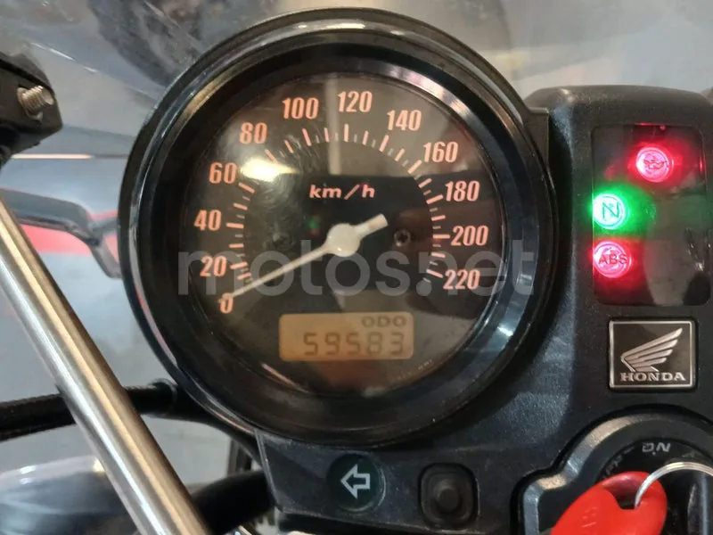 Honda CBF600N - Vista 8