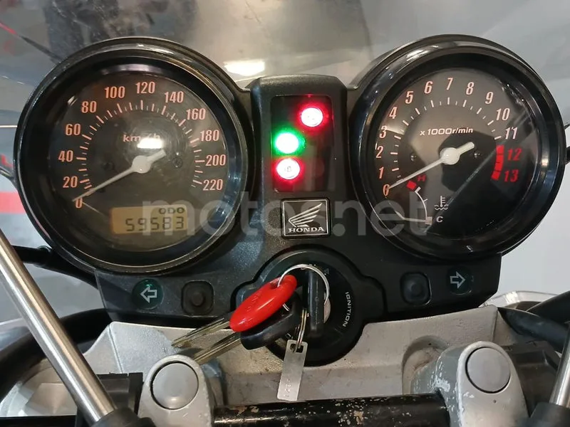 Honda CBF600N - Vista 9