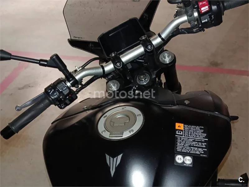 Yamaha MT-09 - Vista 5