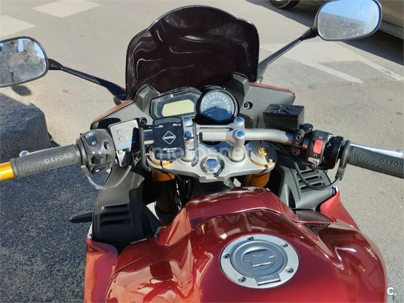 Yamaha FZ1 Fazer - Vista 4